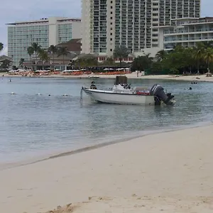 Rairoyale At Castles Ocho Rios