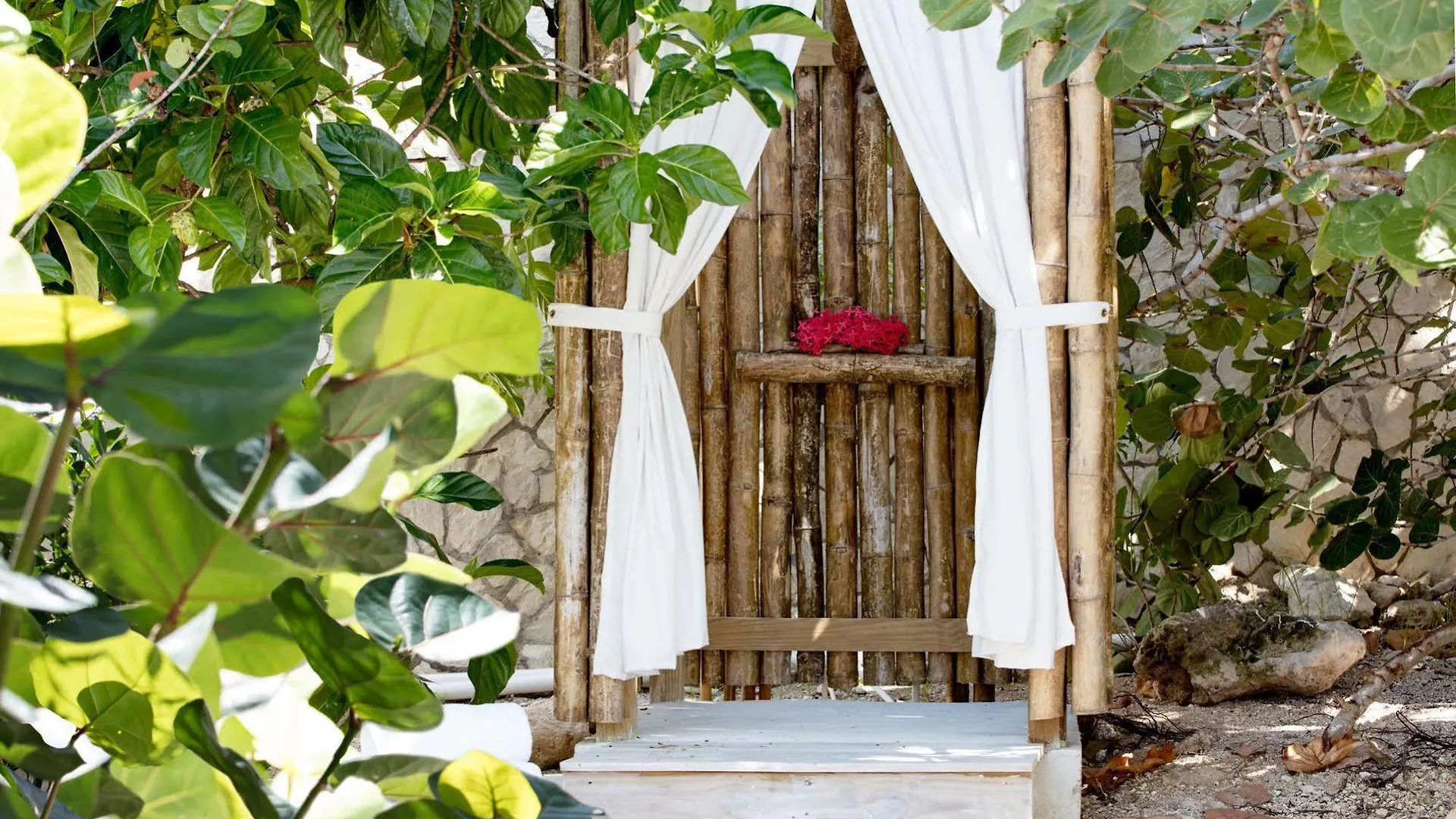 The Cliff Hotel Negril
